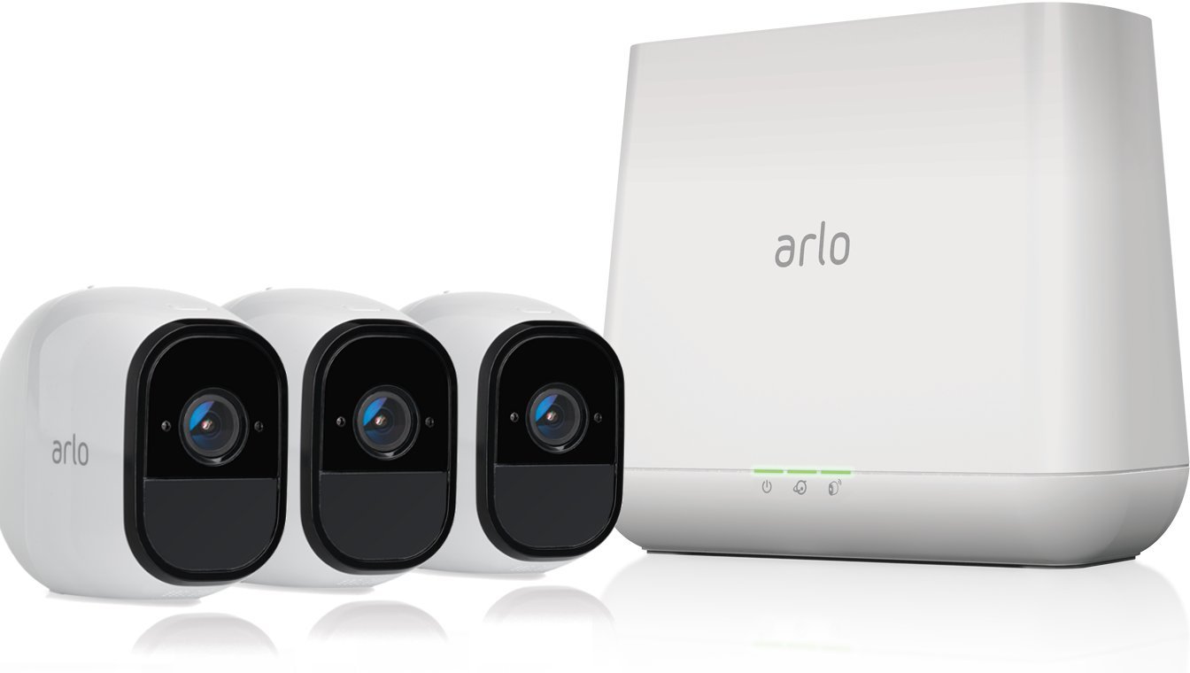 Camera quan sát Arlo Pro by NETGEAR Security System with Siren – 3 Rechargeable Wire-Free HD Cameras with Audio, Indoor/Outdoor, Night Vision (VMS4330)