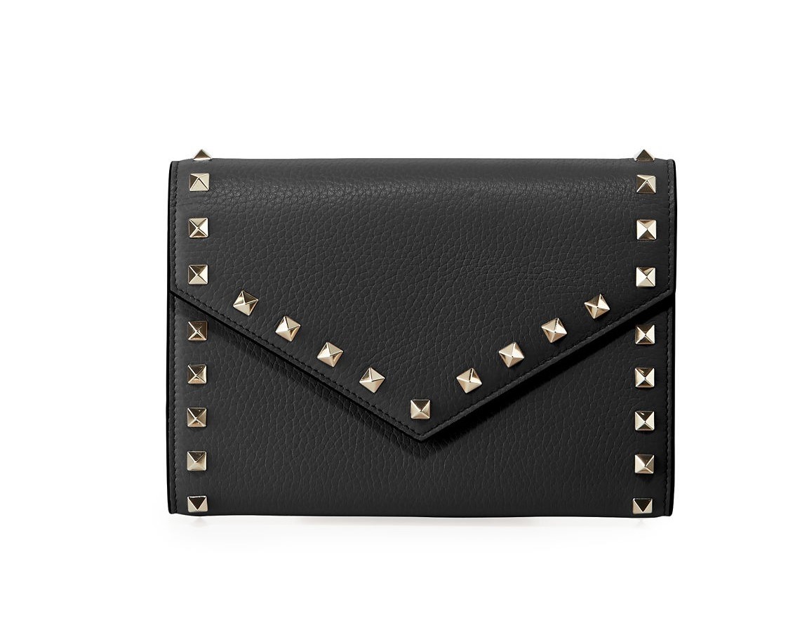 Valentino Valentino Ladies Leather Rockstud Black Envelope Wallet On Chain P0Q48VSH0NO