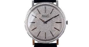 Piaget Altiplano Diamond Pave 18K White Gold Men's Watch GOA36129 G0A36129