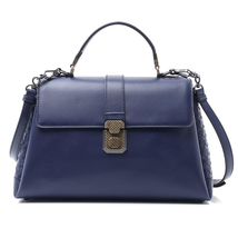 Bottega Veneta Ladies Shoulder Bag s Blue Bv Pizz Medium W Thinstrap 498993 VALKD 8992