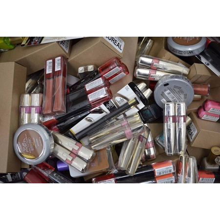 L'Oréal New Overstock Cosmetic Lots 250 units